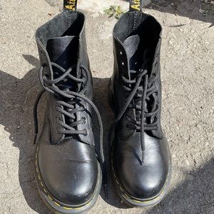 Dr. Marten Pascal Virginia